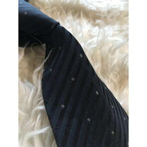 Calvin Klein Tie 100% Silk Made In ITALY / Bin1